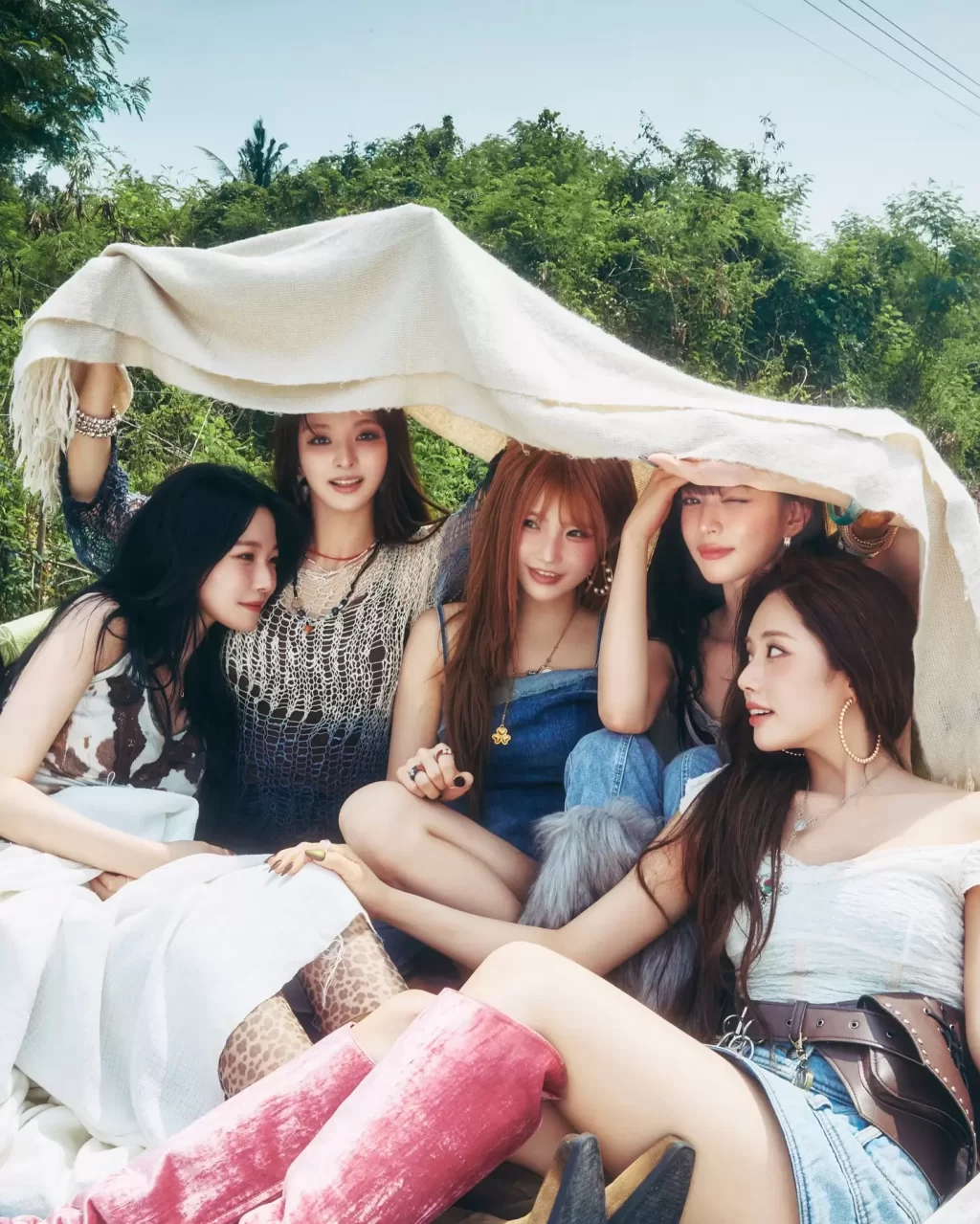 Officialfromis 9 1750334414 3658392684143959800 4942676231