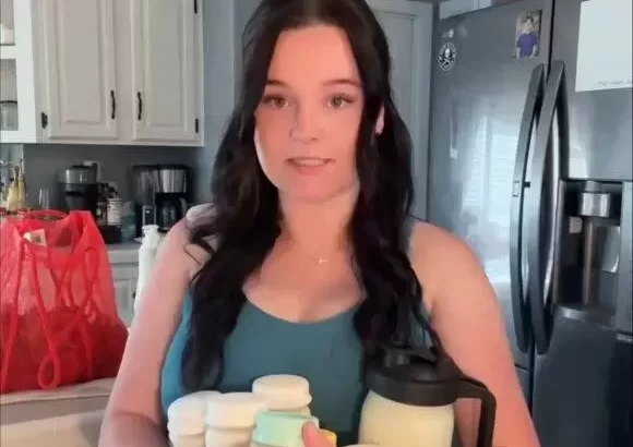 Aa1k0hvi